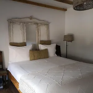 Snug Houseguests Lisboa